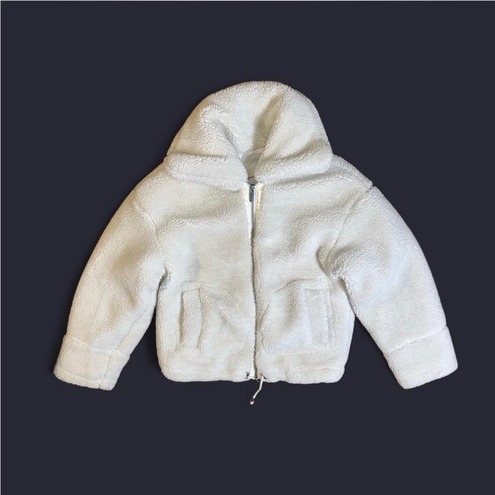 🤍 Universal Thread Sherpa Jacket – XS 🤍